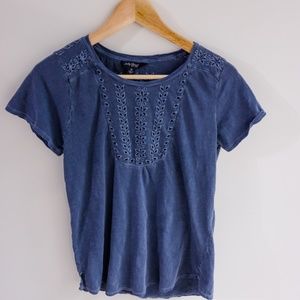 Lucky T-Shirt Size Medium